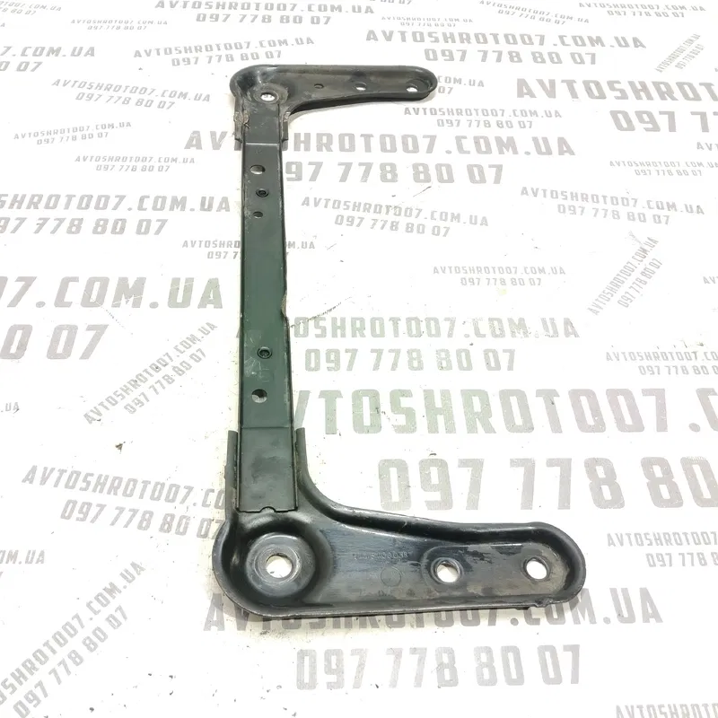 Кронштейн підрамника Renault Scenic 3 09-16 1.6D 544640003R