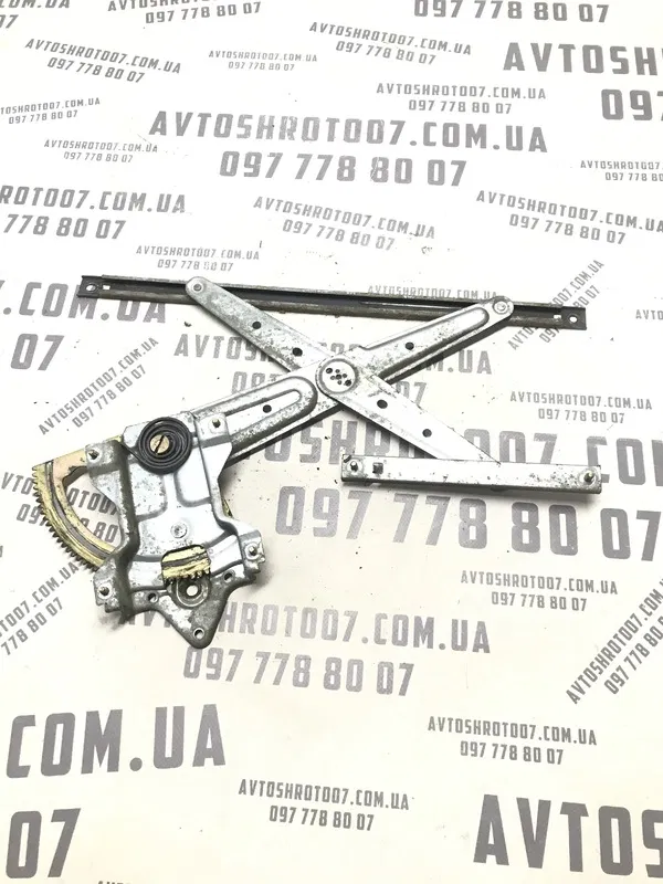 Склопідіймач Kia Sorento 1 (02-09) 2.5 Дизель передній лівий