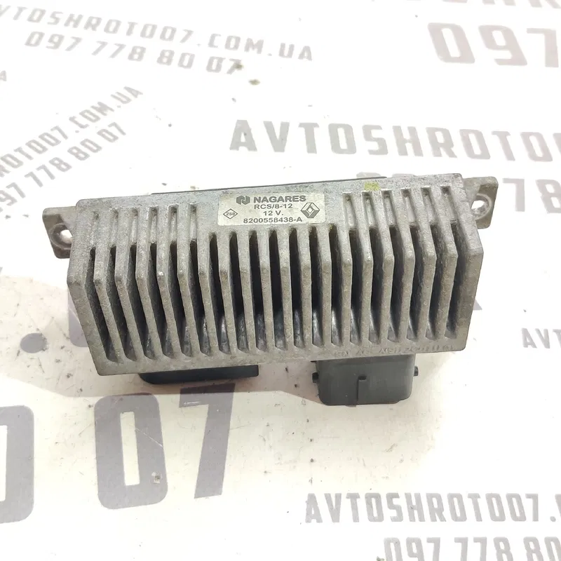Реле свічок Renault Gr Scenic 3 (09-16) 1.6d OEM 8200558438a