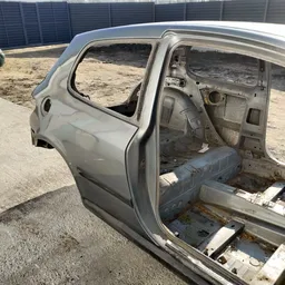 Четверть Peugeot 307 (01-08) 1.4 Бензин задня права фото 2