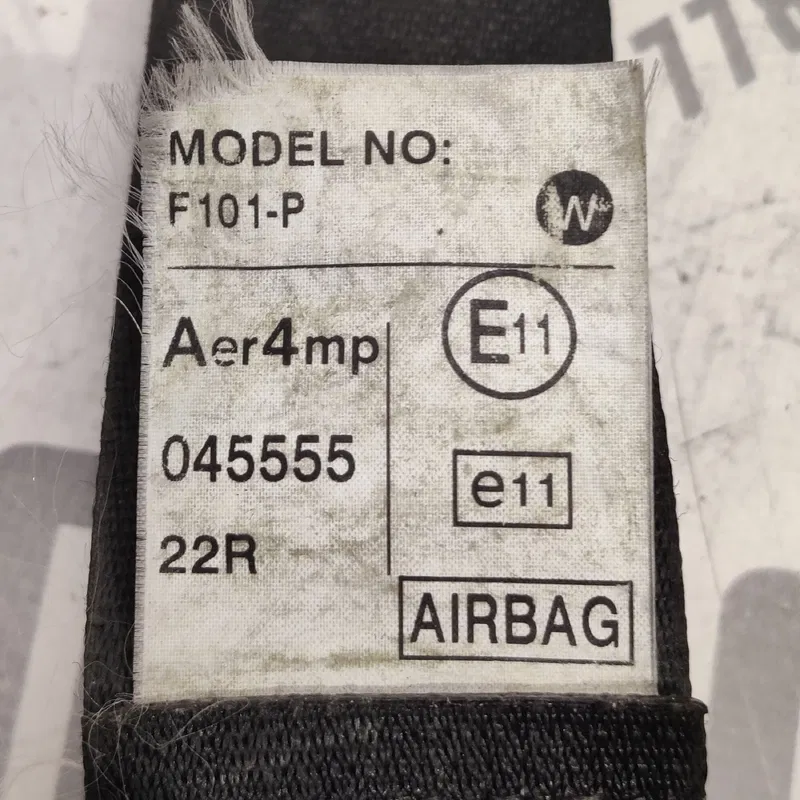 Ремінь безпеки Toyota Auris (06-12) 1.6 прав. OEM 7321002220