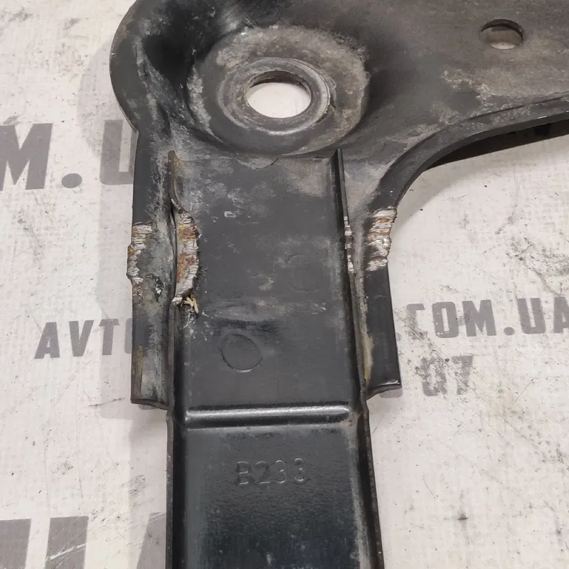 Кронштейн підрамника Renault Scenic 3 09-16 1.6D 544640003R