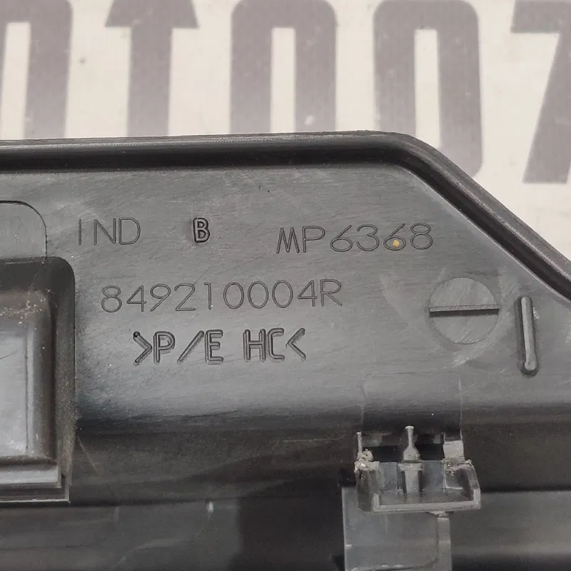 Пластик багажника Renault Gr Scenic 3 09-16 1.6D 849210004R