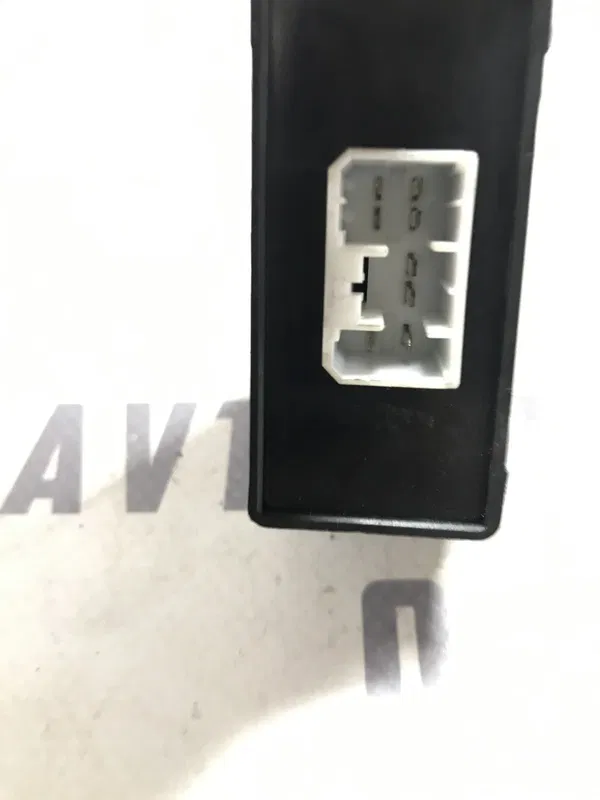 Реле Kia Sorento 1 (02-09) 2.5 D4CB Дизель OEM 935713e000