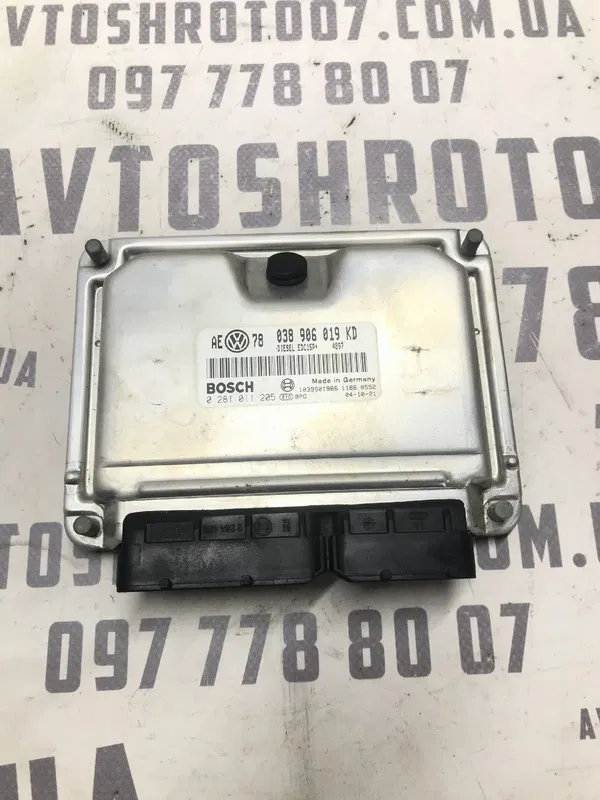 ЕБУ двигуна VW Passat B5+ (00-05) 1.9 Дизель OEM 038906019kd