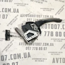 Ричаг ручного гальма Toyota Auris (06-12) 1.6 Бензин фото 3