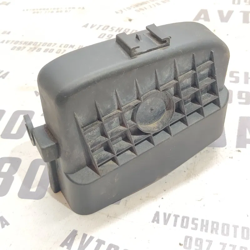 Кришка ГРМ Peugeot 307 (01-08) 1.4 Бензин OEM 9626841980