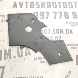 Накладка Renault Grand Scenic 3 (09-16) 1.6D OEM 8200152035