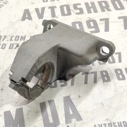 Кронштейн привода Renault Scenic 3 09-16 1.6d OEM 397747256R