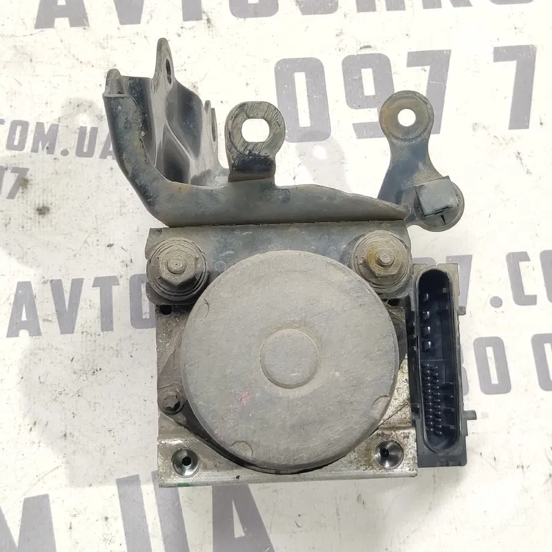 Блок АБС Toyota Auris (06-12) 1.6 Бензин OEM 0206082018