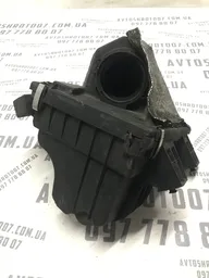 Корпус повітряного фільтра VW Passat B5+ (00-05) 1.9 Diesel