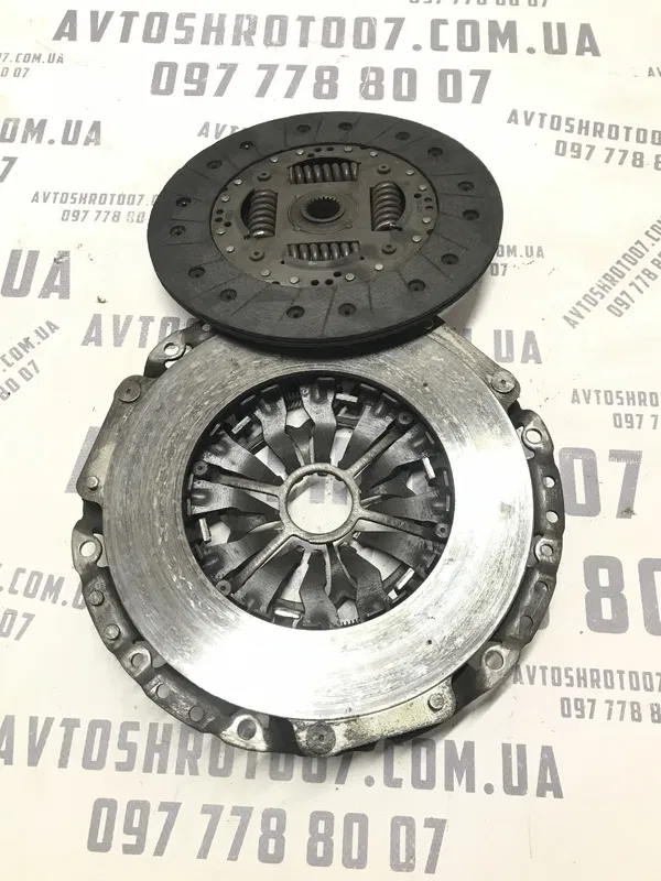 Комплект зчеплення VW Passat B5+ 00-05 1.9D OEM 03g141031h