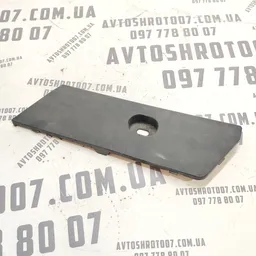 Накладка зовнішня Toyota Auris 06-12 1.6 Бенз OEM 5844102010