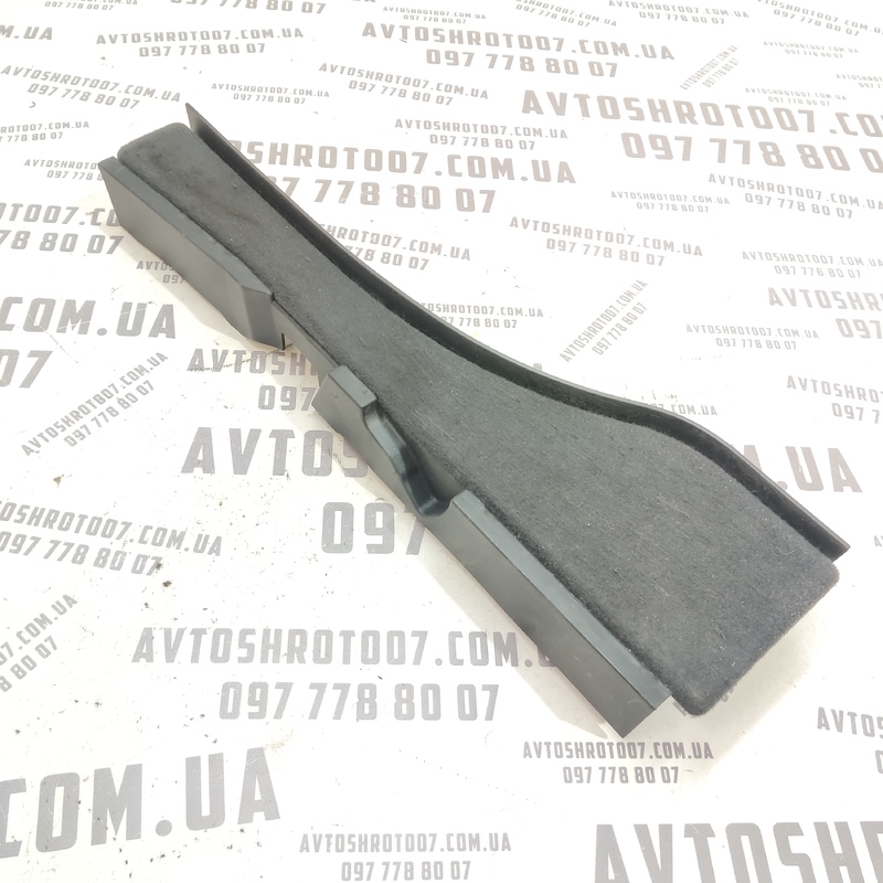 Накладка Renault G.Scenic 3 09-16 1.6d Зд Пр OEM 849500074r
