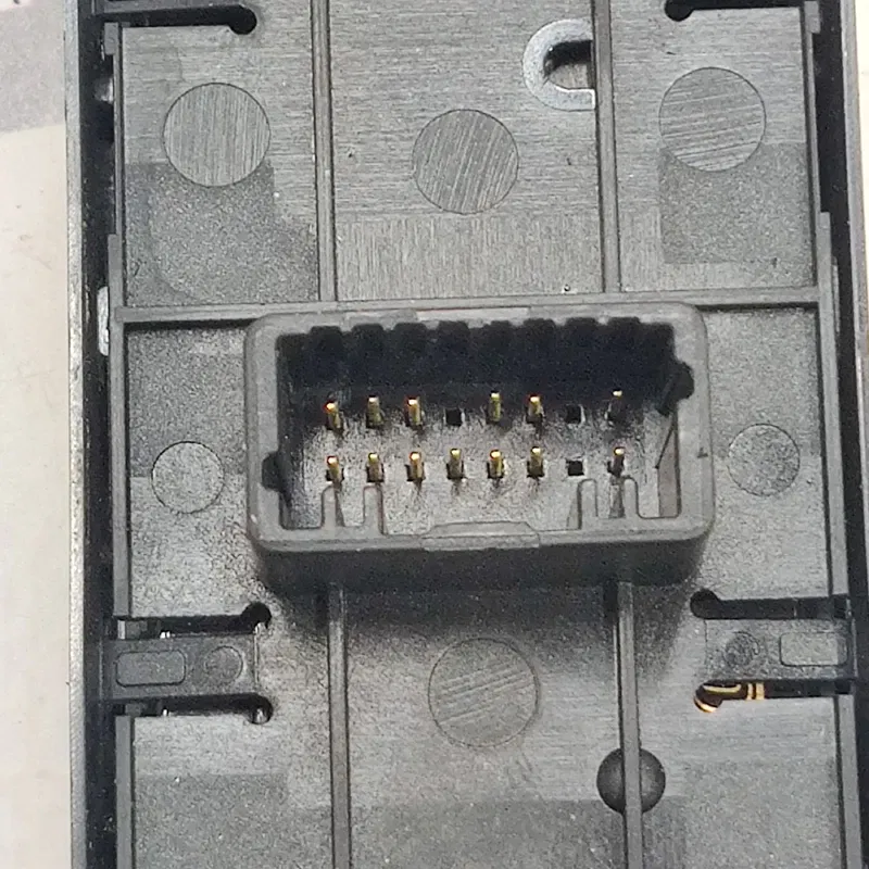 Блок кнопок Renault Scenic 3 09-16 1.6D Ліва OEM 809610016r