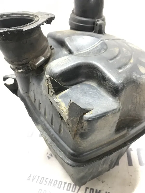 Корпус фільтра Chevrolet Tacuma (00-08) 2.0 Бензин 96263906
