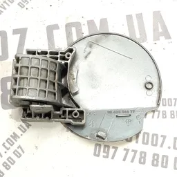 Лючок бака Peugeot 307 (01-08) 1.4 Бензин фото 2
