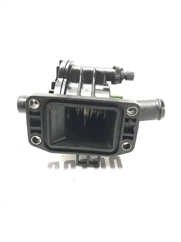 Корпус термостата Citroen Berlingo (96-08) 1.6D 9647767180