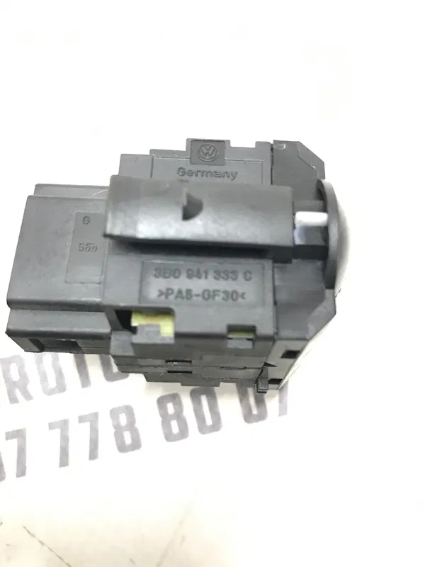 Кнопка коректора фар VW Passat B5+ (00-05) 1.9 Дизель