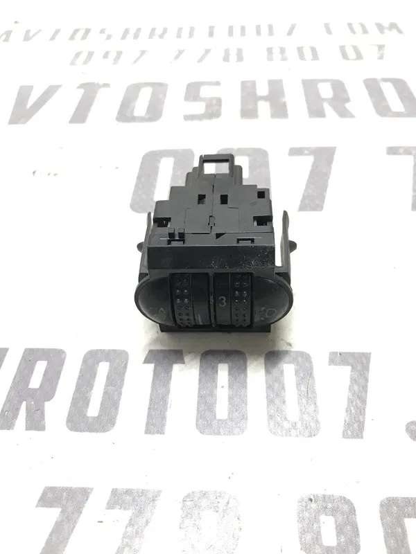 Кнопка коректора фар VW Passat B5+ (00-05) 1.9 Дизель