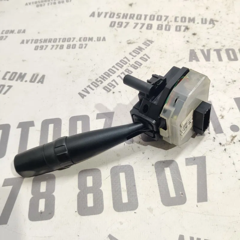 Перемикач підрульовий Hyundai Elantra 4 06-11 1.6 934102H000