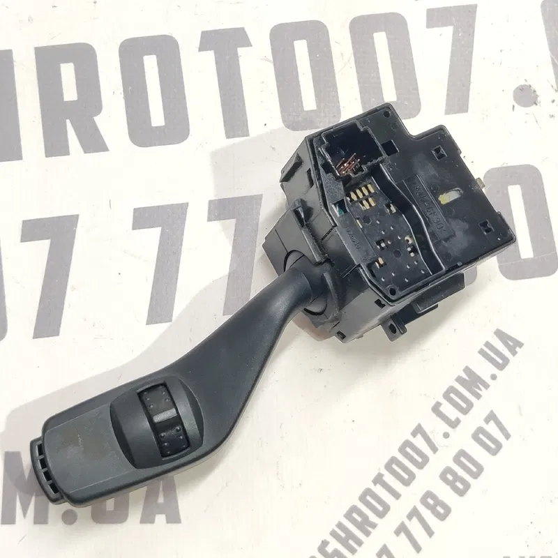 Перемикач підрульовий Ford Focus MK2 (04-11) 1.6 дизель