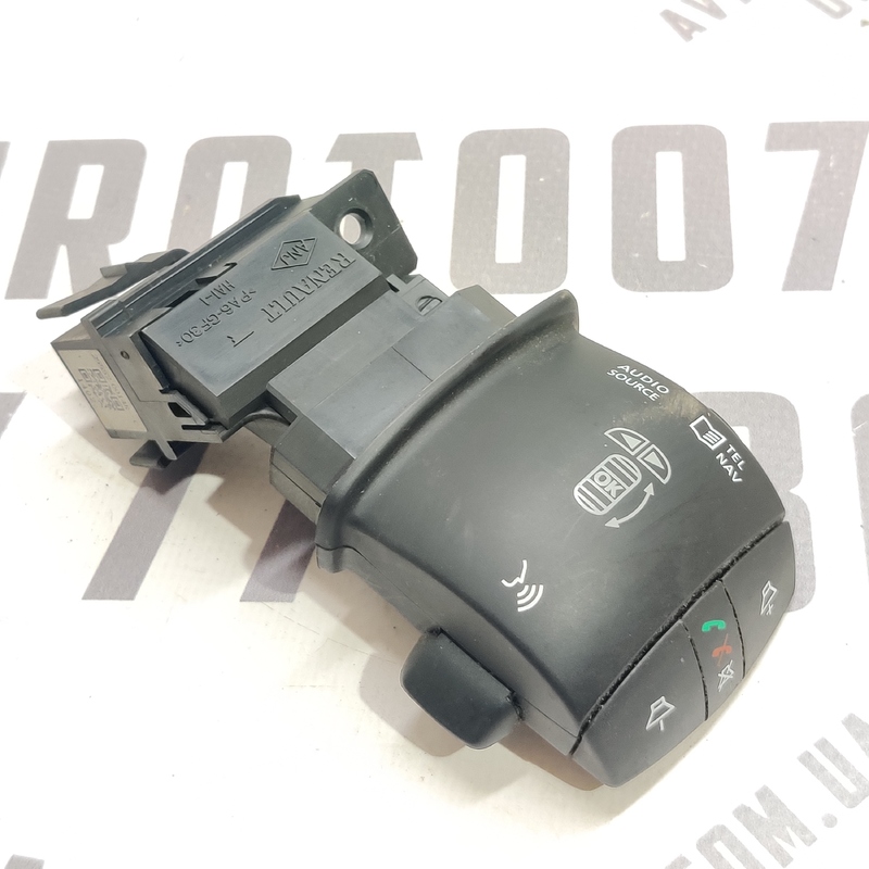Перемикач підруль. Renault Grand Scenic 3 09-16 255520014R