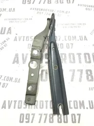 Петля капоту ліва Peugeot 407 (04-11) 2.0 Дизель
