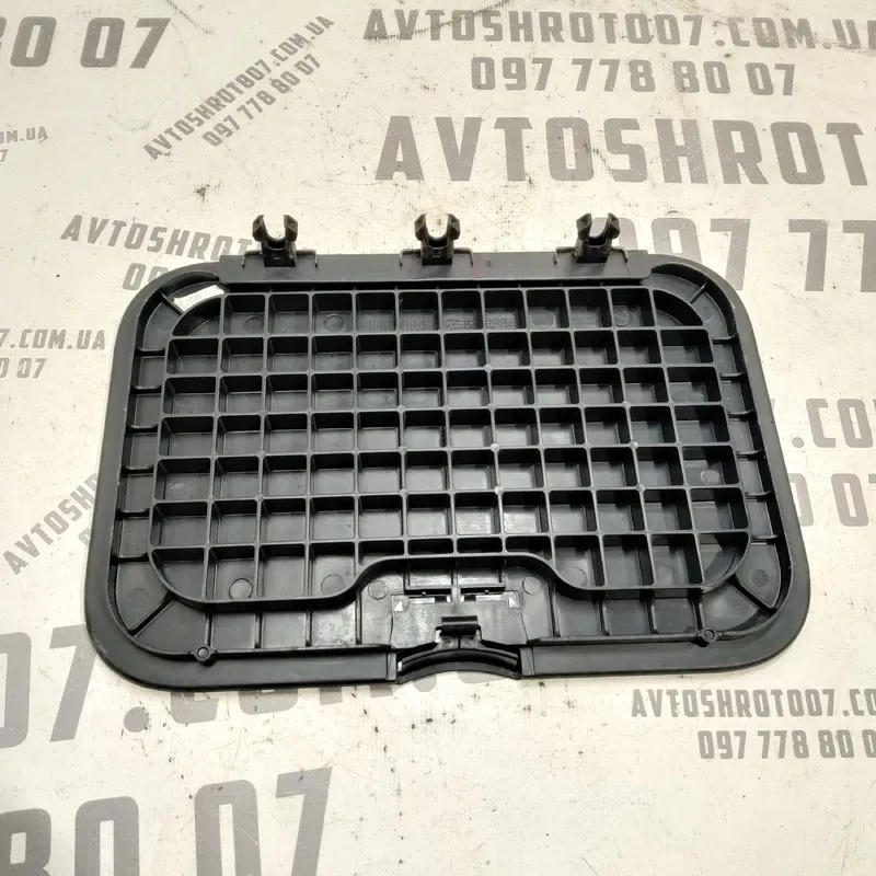 Накладка салону Renault Grand Scenic 3 09-16 1.6D пер.нижня
