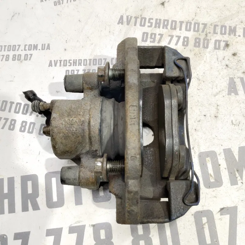 Тормозний супорт Ford Focus MK2 (04-11) 1.6D перед. правий