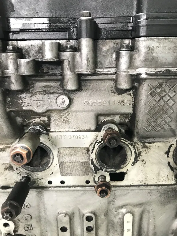 Двигун Citroen Berlingo 1 (96-08) 1.6 дизель 9HW