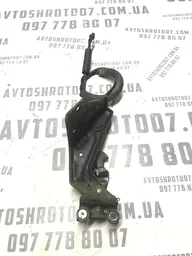 Ролик двері правий нижній Citroen Berlingo 1 (96-08) 1.6D