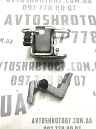 Дверна завіса VW Passat B5+ (00-05) 1.9D передня права