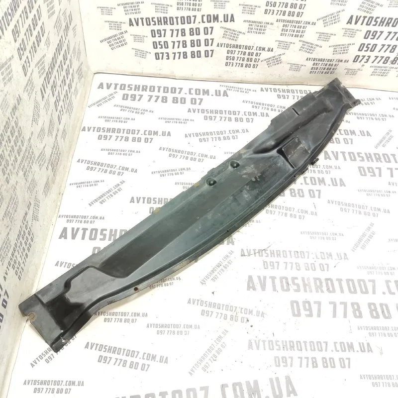 Накладка передня Ford Focus MK2 (04-11) 1.6D 4M51A01628