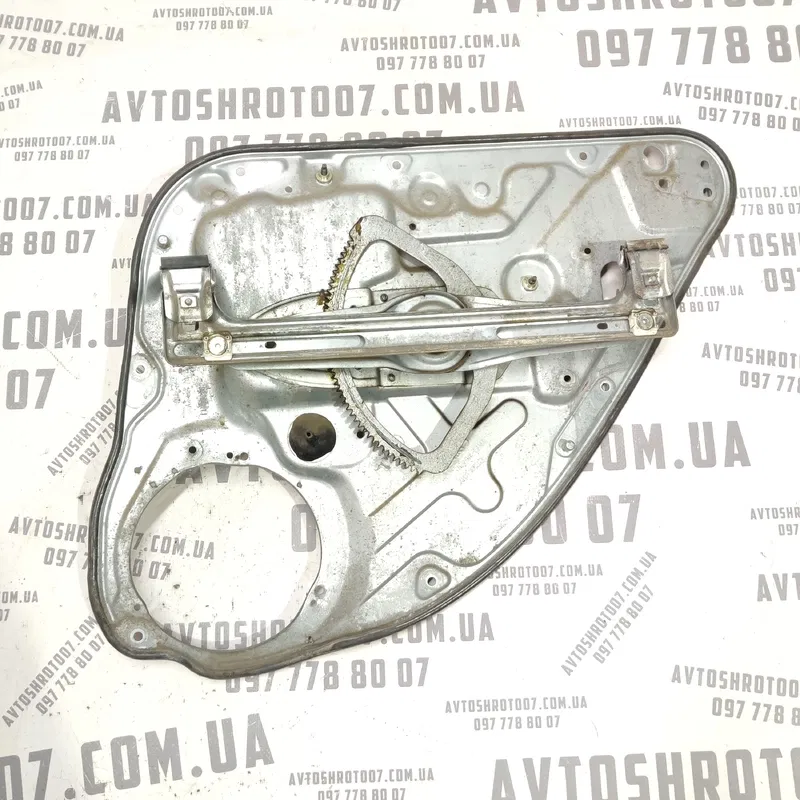 Склопідіймач задній лівий Ford Focus MK2 (04-11) 1.6 Дизель