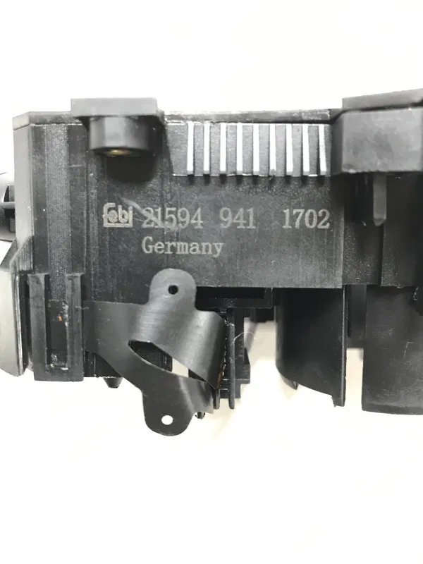 Перемикач підрульовий VW Passat B5+ (00-05) 1.9 дизель