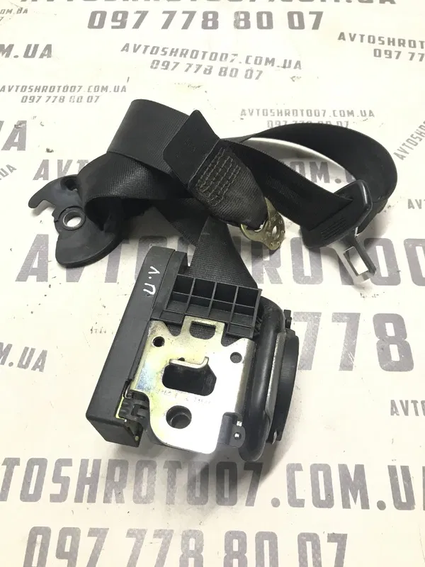 Ремінь безпеки передній лівий VW Passat B5+ (00-05) 1.9TDI