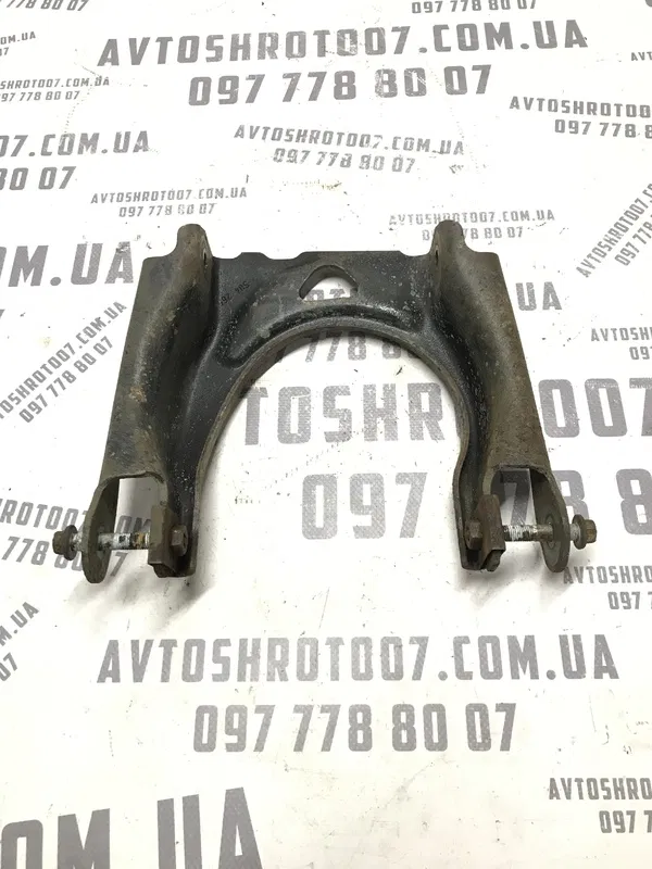 Ричаг підвіски передній лівий Peugeot 407 (04-11) 2.0D
