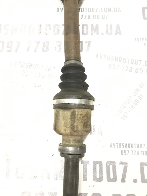 Привід передній правий Peugeot 407 (04-11) 2.0D