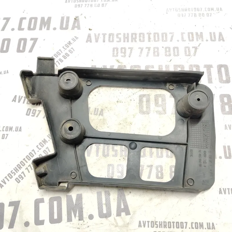 Кронштейн бампера зад.прав Peugeot 407 2.0D 04-11 9644600680