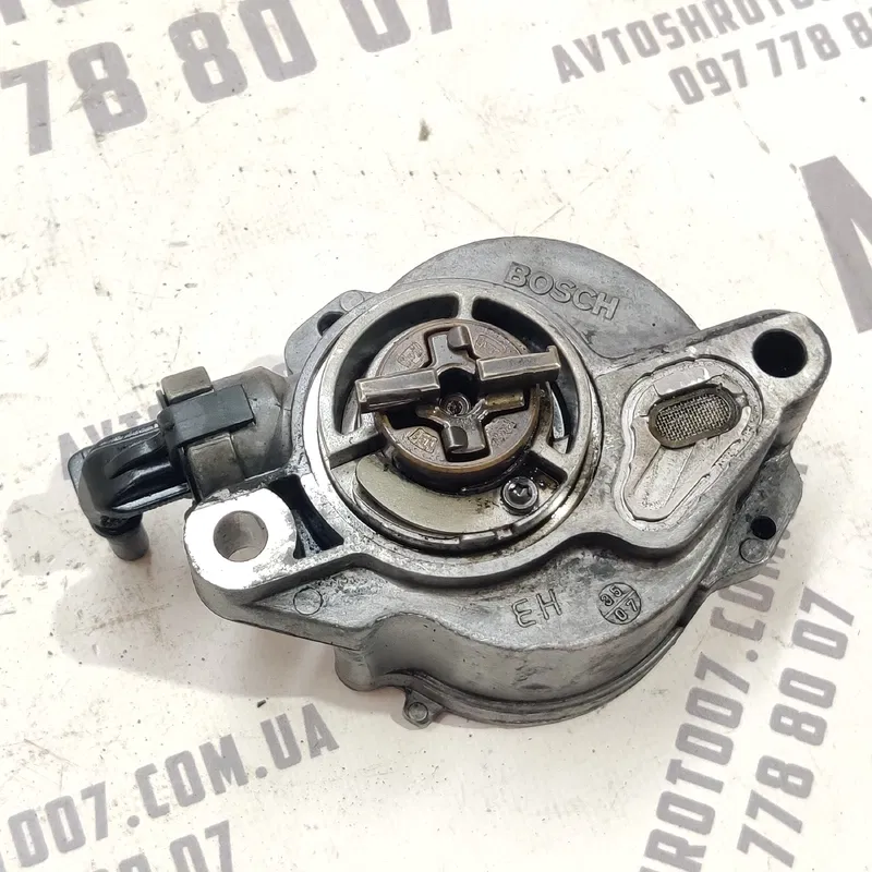 Насос вакуумний Ford Focus MK2 (04-11) 1.6D OEM d1563c1