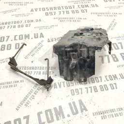 Крепіж акумулятора Nissan X-Trail T30 (01-07) 2.5 Бензин фото 3