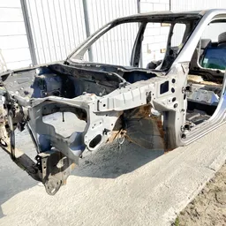 Четверть передня ліва Nissan X-Trail T30 (01-07) 2.5 бензин