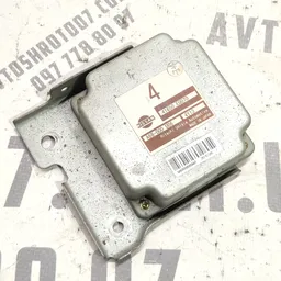 Блок 4WD Nissan X-Trail T30 (00-07) 2.5 Бензин 41650EQ070