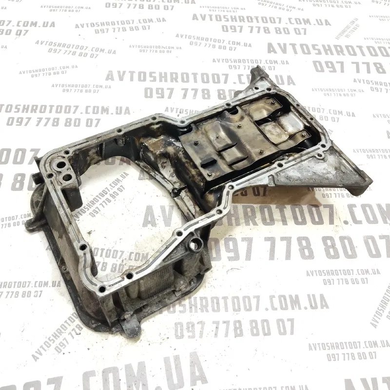 Піддон двигуна Nissan X-Trail T30 (01-07) 2.5 Бензин