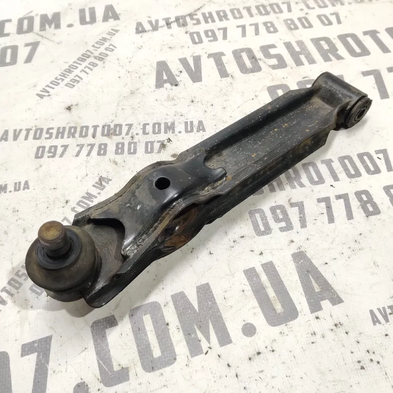 Ричаг підвіски передній лівий Daewoo Matiz (00-15) 0.8