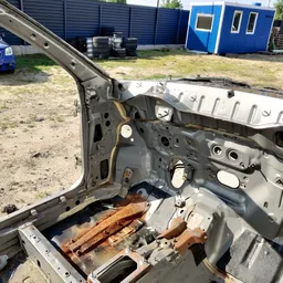 Четверть передня ліва Nissan X-Trail T30 (01-07) 2.5 бензин фото 4