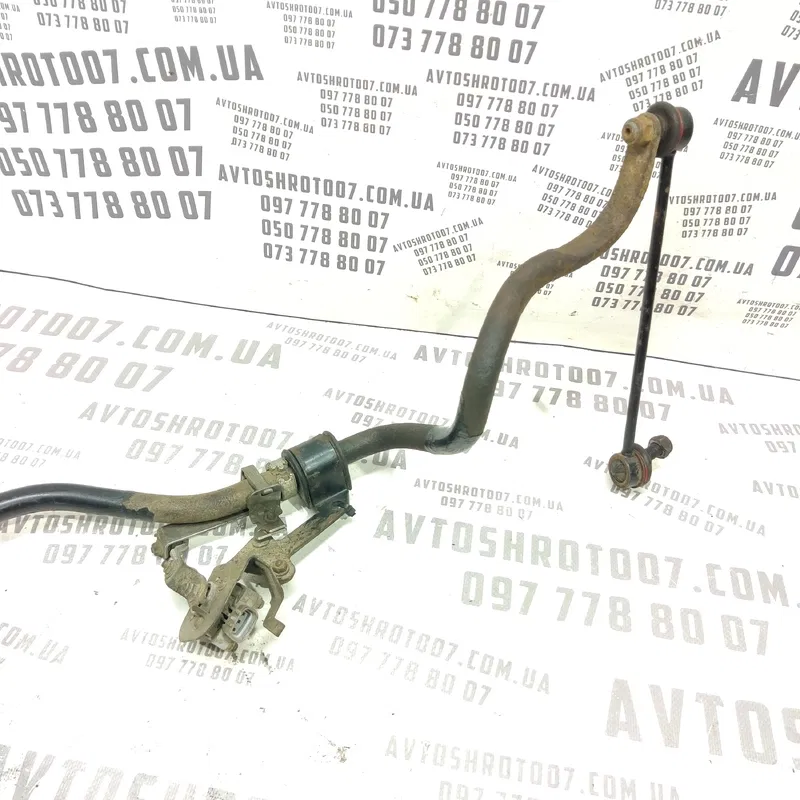 Стабілізатор передній Toyota Avensis T25 (03-09) 2.0D
