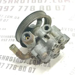 Насос гідропідсилювача Toyota Avensis T25 (03-08) 2.0D 1AD фото 2
