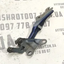 Петля капоту права Mazda 6 GY (02-08) 2.0 Бензин